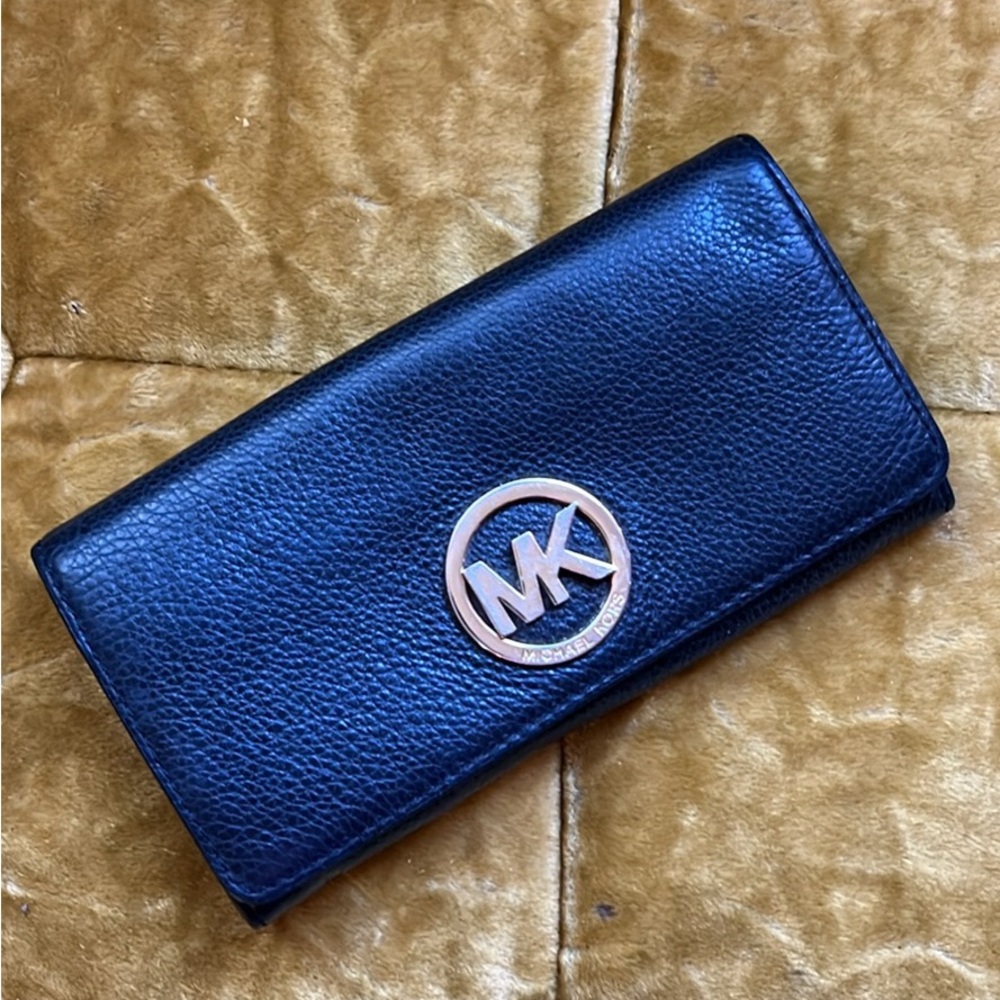 Michael Kors Black Leather Key Holder